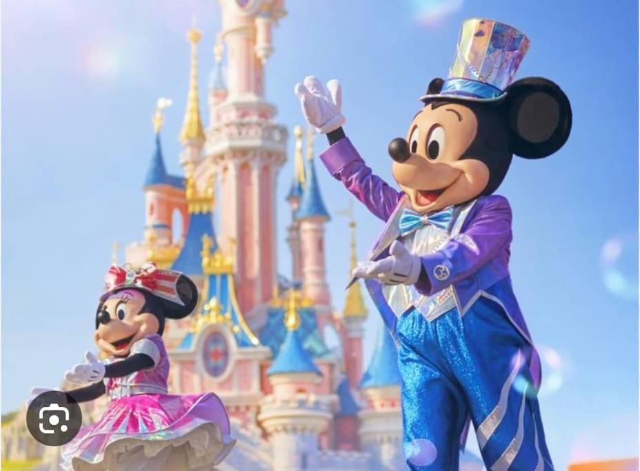 De Disney A Paris - Pre Verson 1 Chessy  Exteriör bild